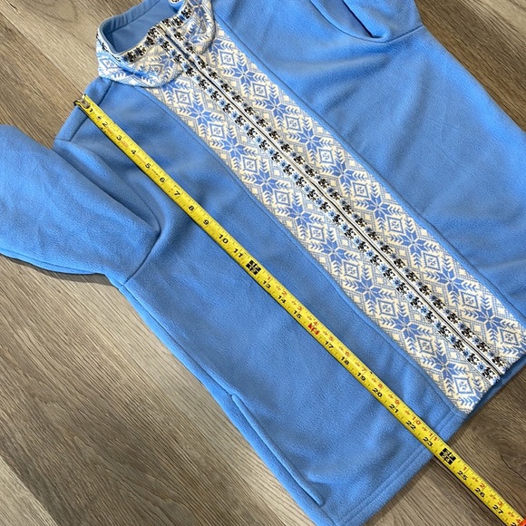 Women’s L.L. Bean Nordic Snowflake Blue Fleece full zip Sweater Size medium - Picture 11 of 16